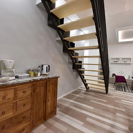 Tivoli Park Apartment *
