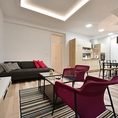 Apartment Tivoli Park Ljubljana