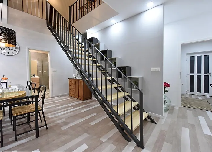 Tivoli Park Apartman