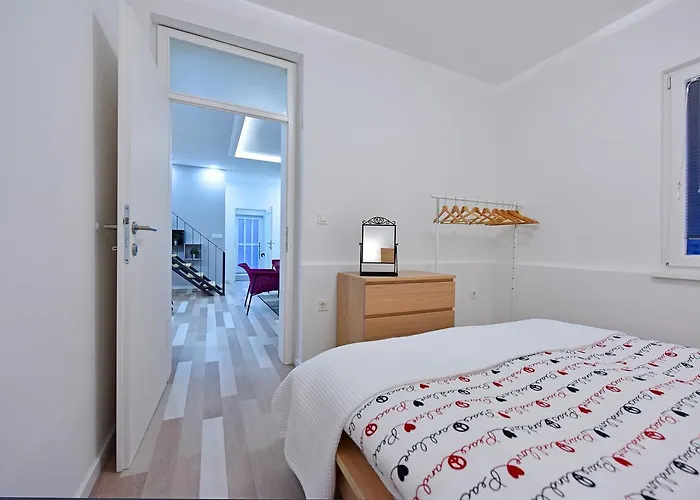 Tivoli Park Apartman Ljubljana