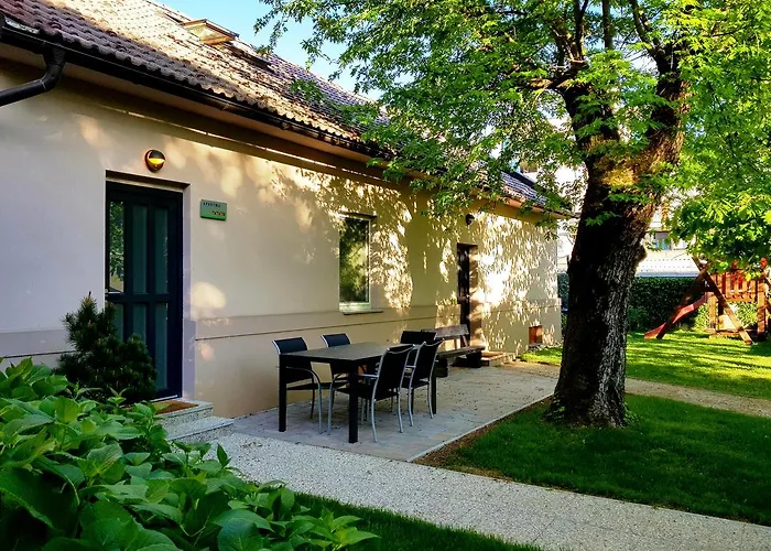 Tivoli Park Apartman