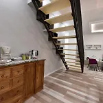Tivoli Park Apartman *